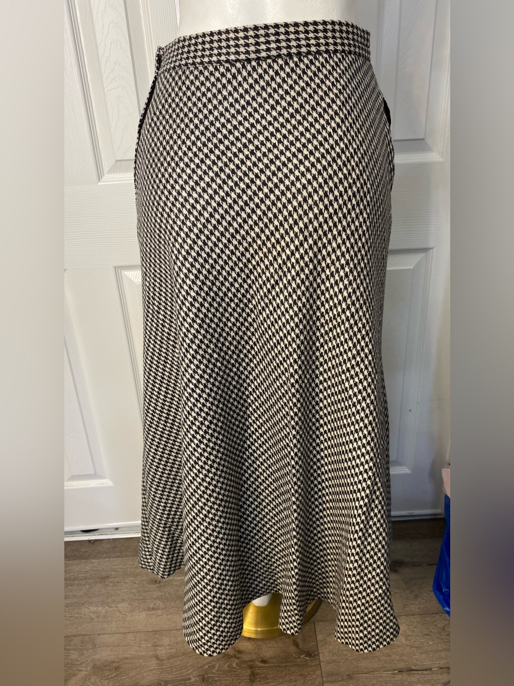 Black and White Houndstooth Maxi Skirt - Picture 4 of 8